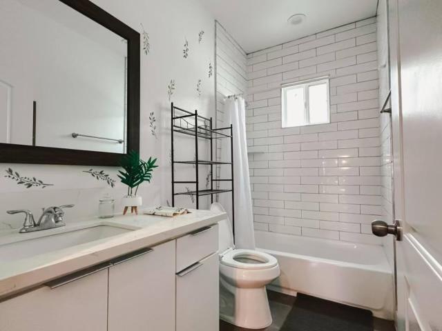 The Dacha Hostel Los Angeles Exterior photo